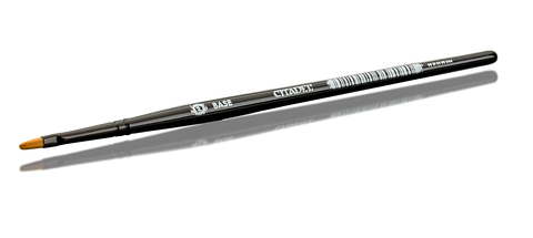 M Base Brush